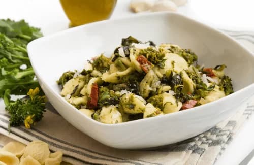 Orecchiette bez glutena sa Cime di Rapa